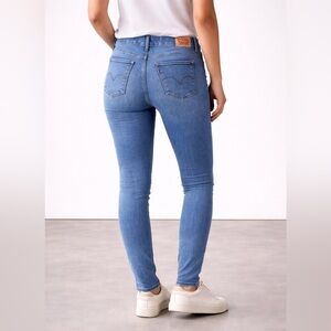 Levi's | 311 Shaping Skinny Jeans | Women’s Size (31)